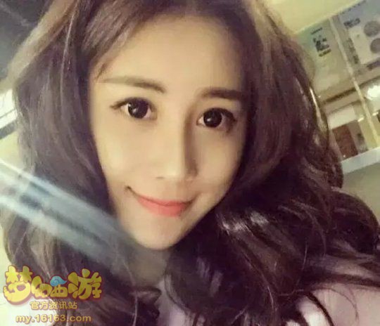 梦幻手游烟雨江南美少女爆照
